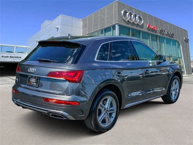 Thumbnail: 2022 Audi Q5 - 4