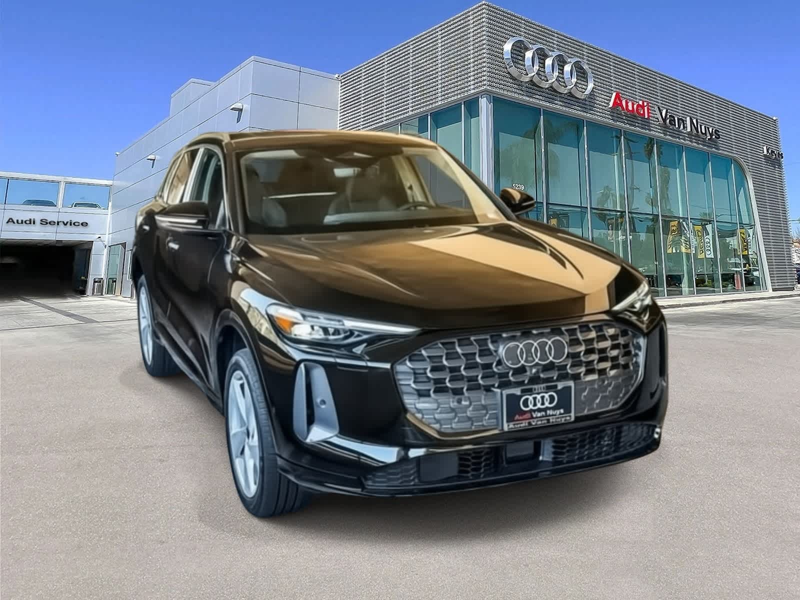 Thumbnail: 2025 Audi Q5 - 3