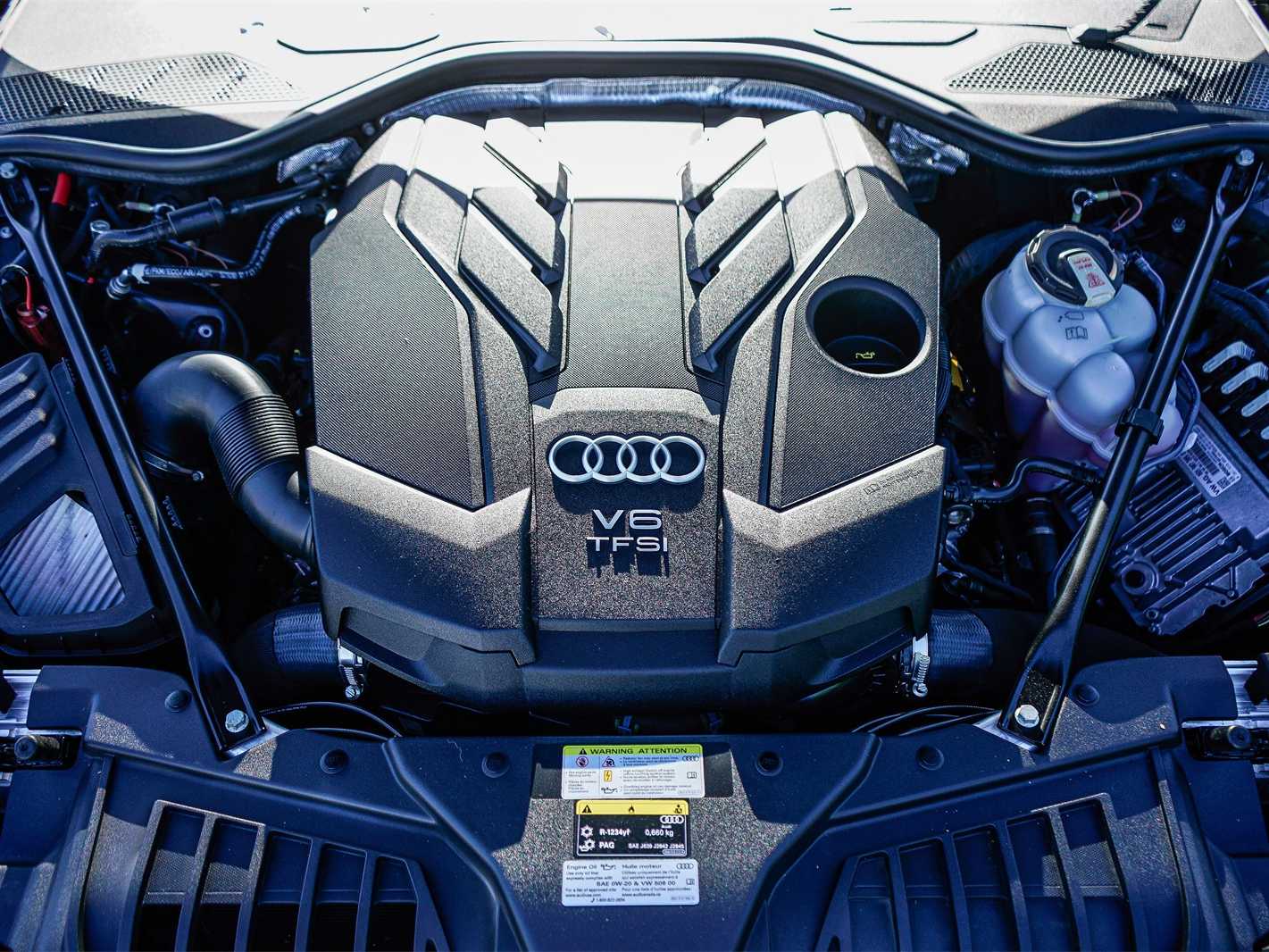 Thumbnail: 2022 Audi A8 - 28