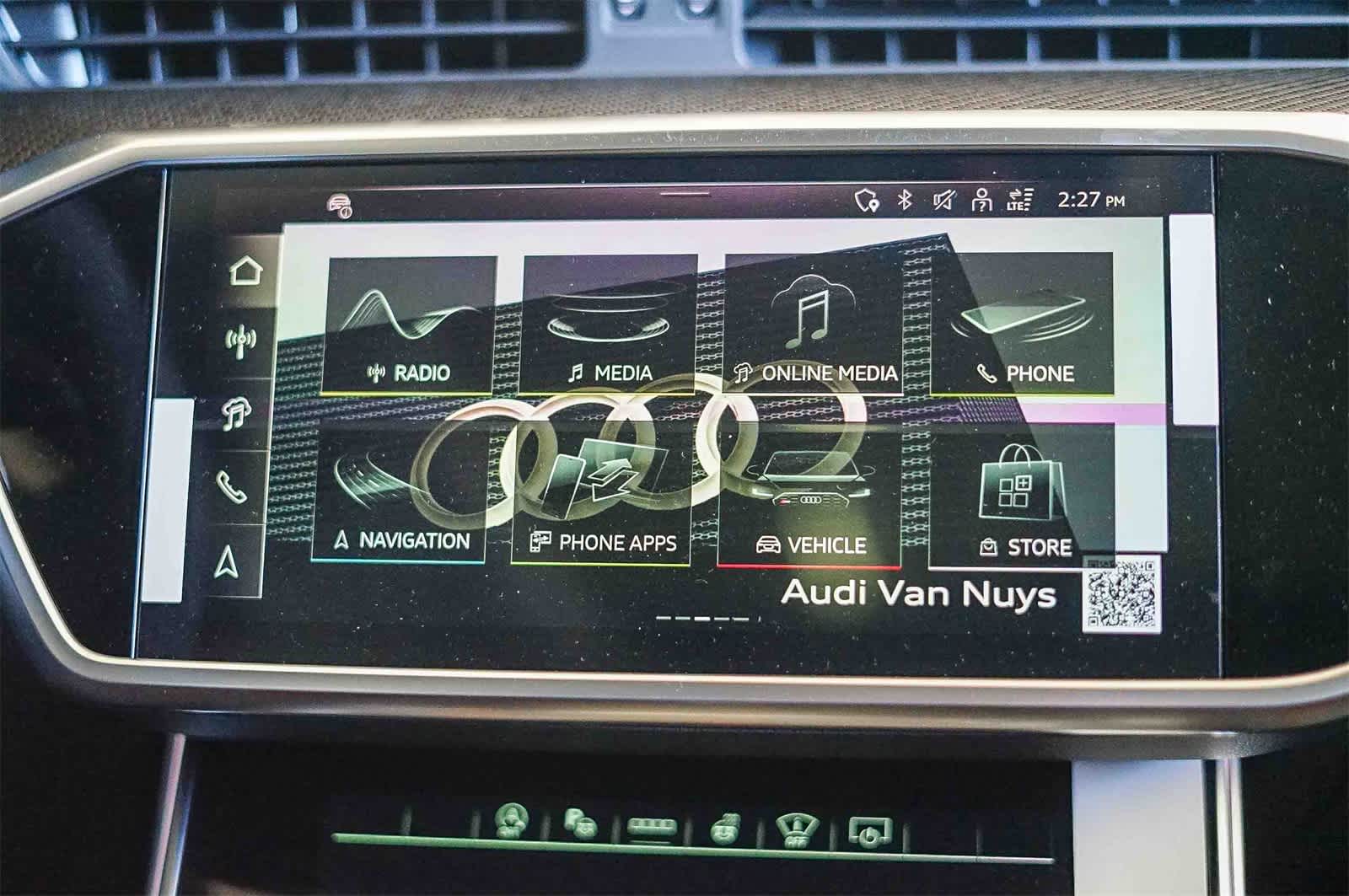 Thumbnail: 2026 Audi RS 6 - 16