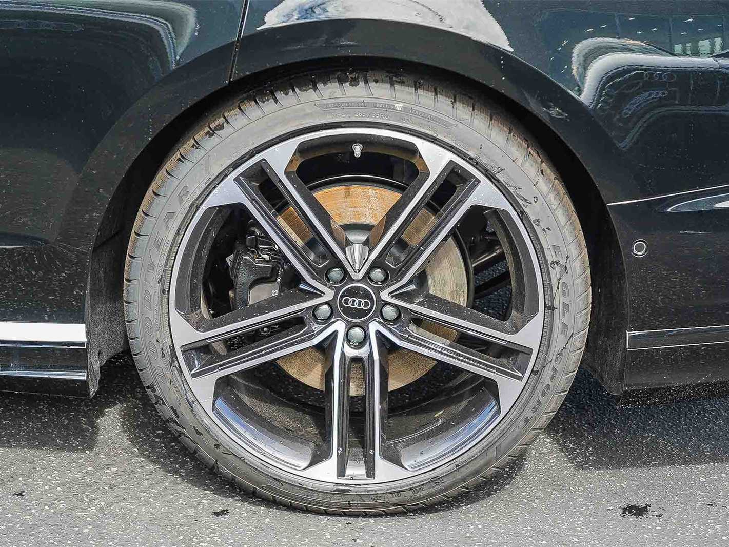 Thumbnail: 2026 Audi A8 - 11