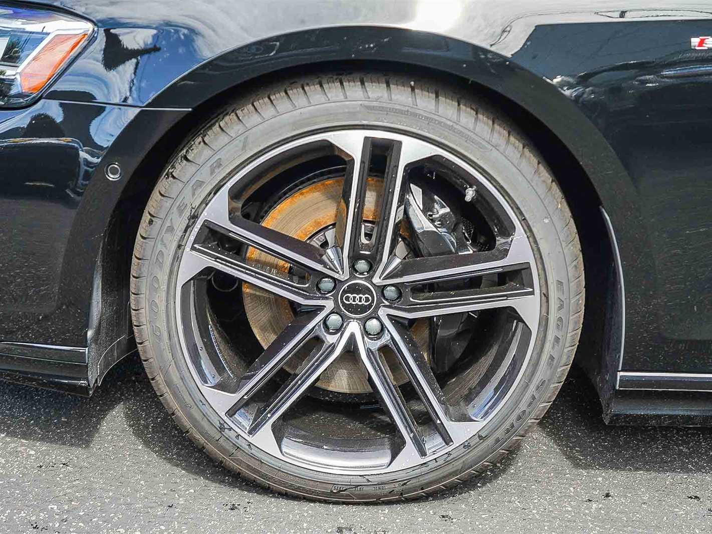 Thumbnail: 2026 Audi A8 - 10