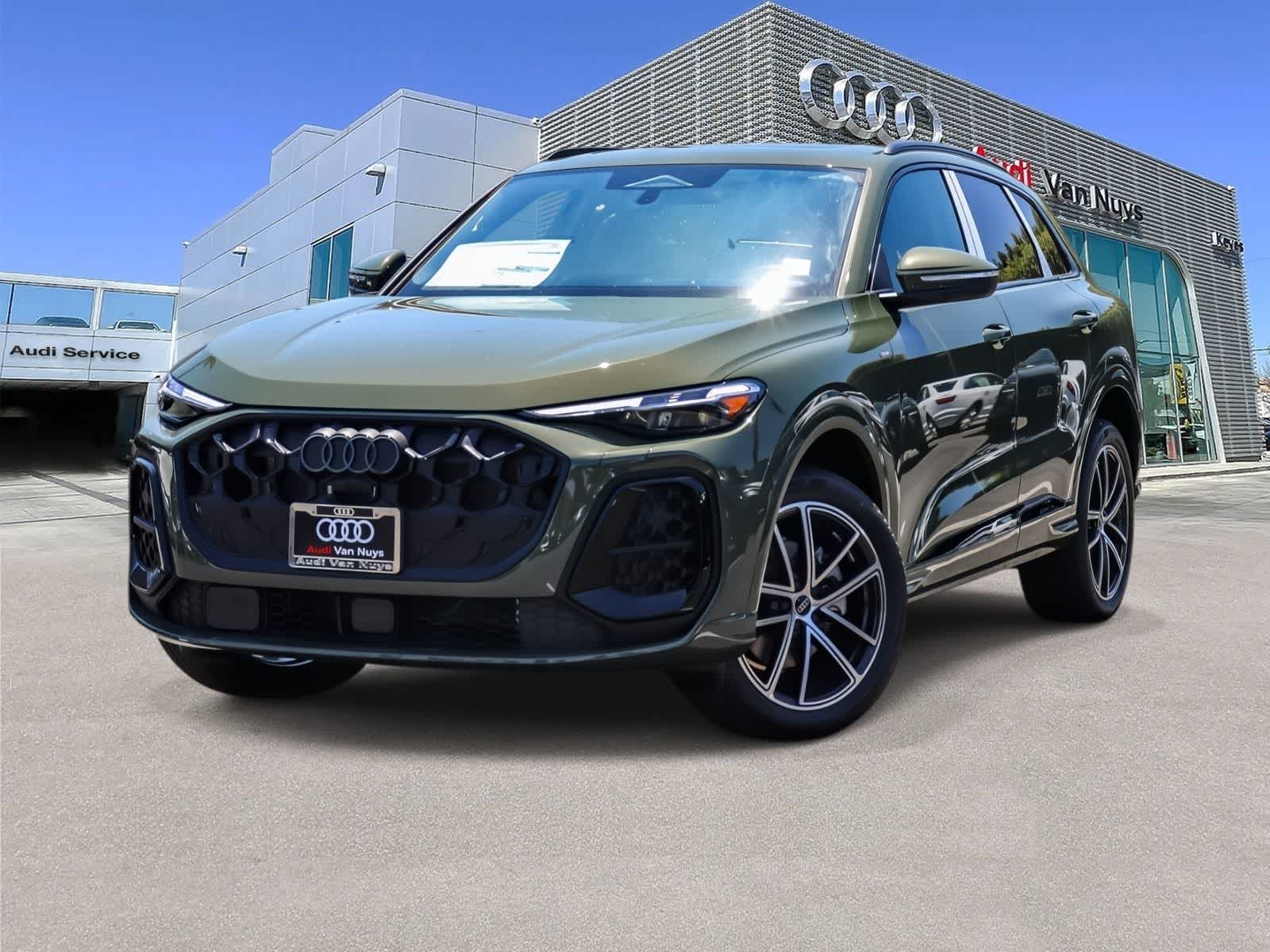 Thumbnail: 2026 Audi Q5 - 1