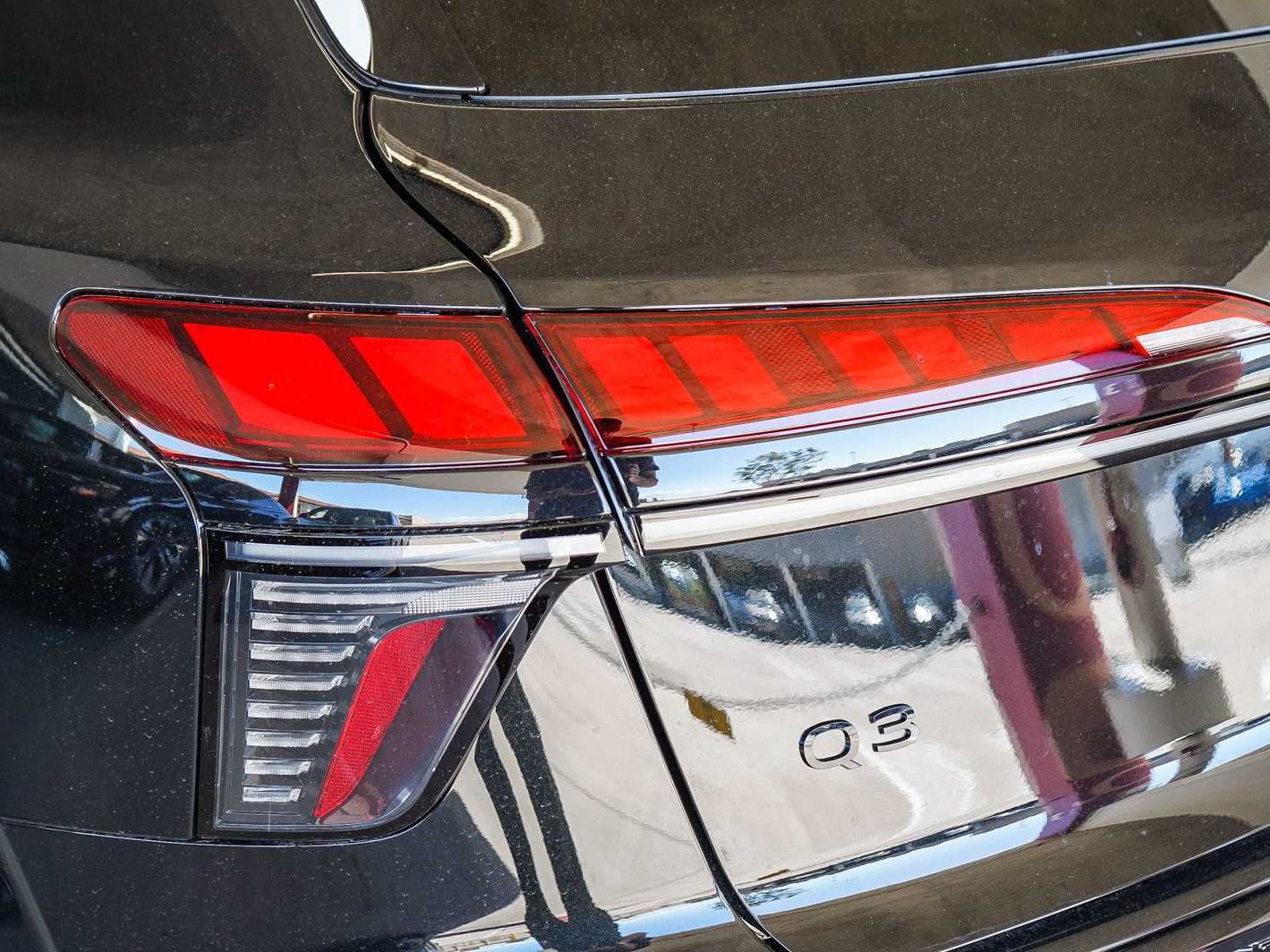 Thumbnail: 2026 Audi Q3 - 7