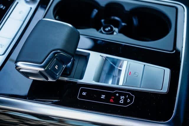 Thumbnail: 2025 Audi Q7 - 21