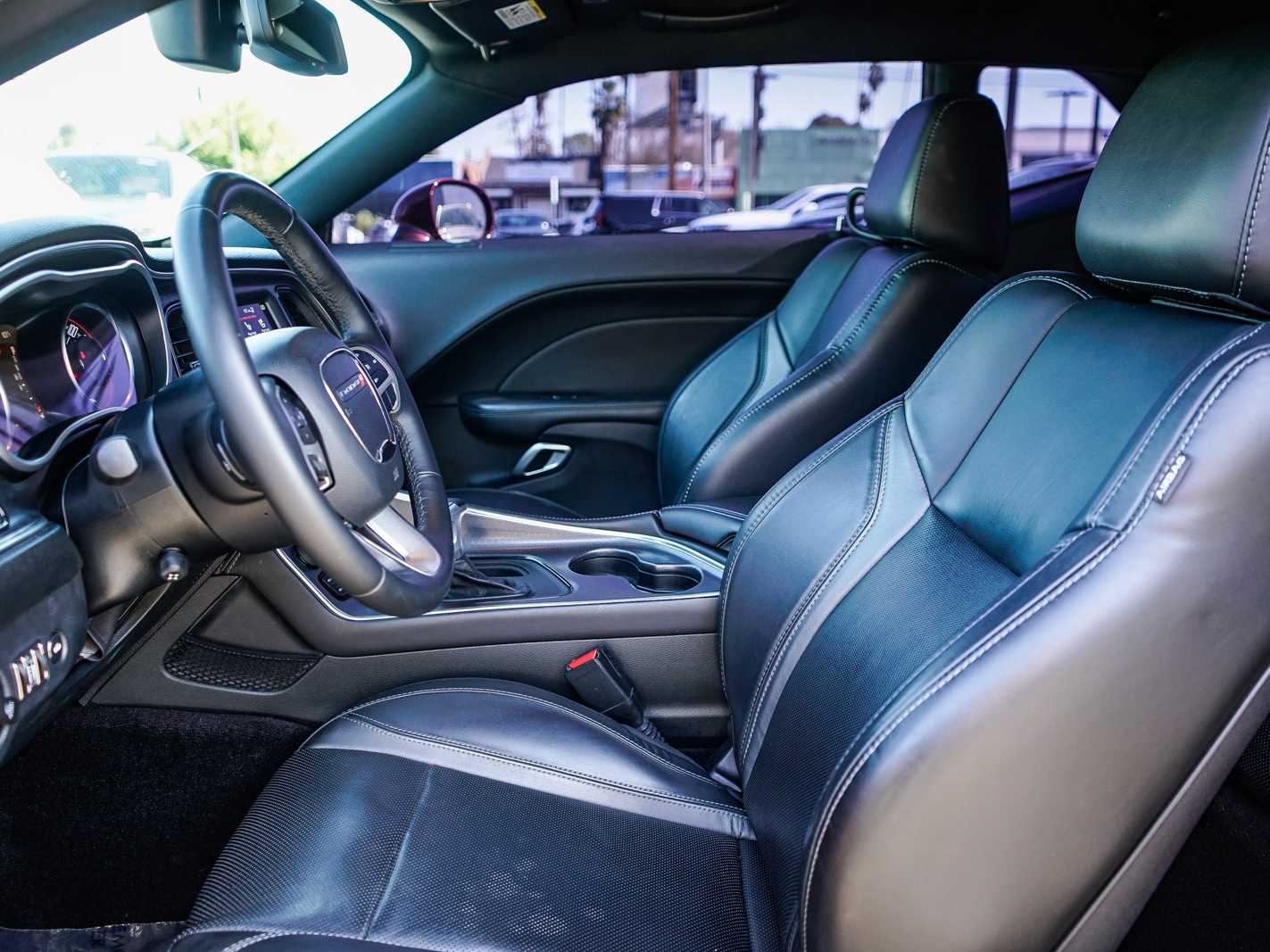 Thumbnail: 2018 Dodge Challenger - 15