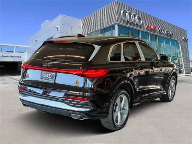 Thumbnail: 2025 Audi Q5 - 4