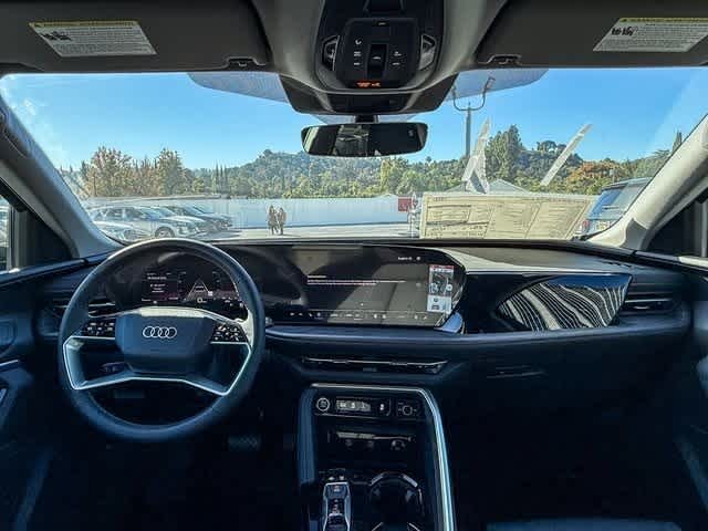 Thumbnail: 2025 Audi Q5 - 12