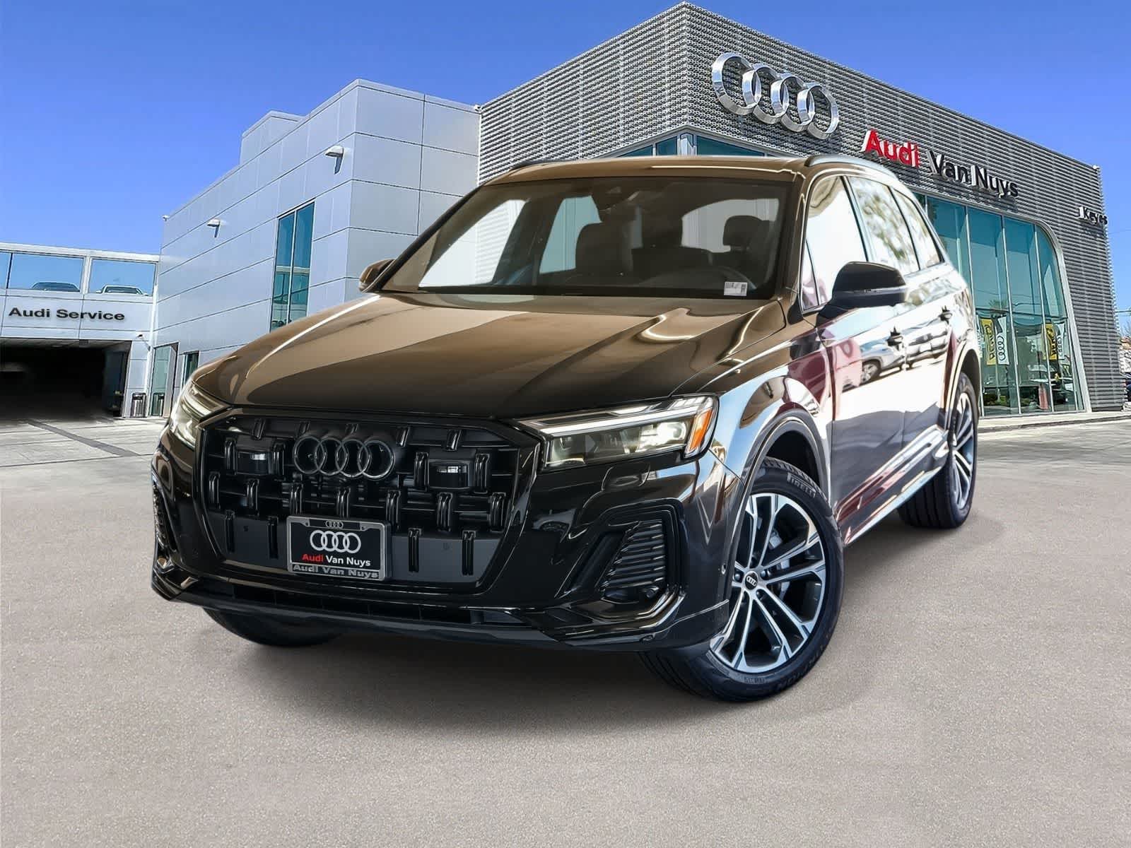 Thumbnail: 2026 Audi Q7 - 1