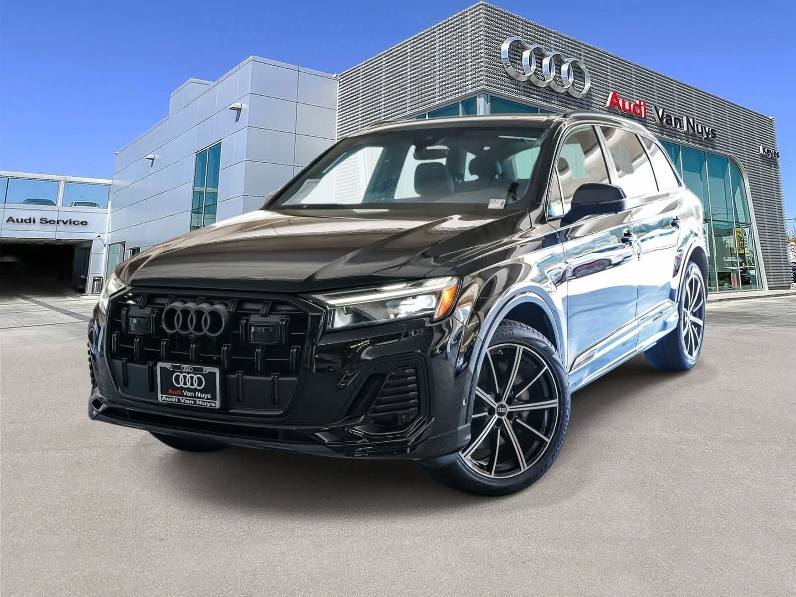 Thumbnail: 2026 Audi Q7 - 1