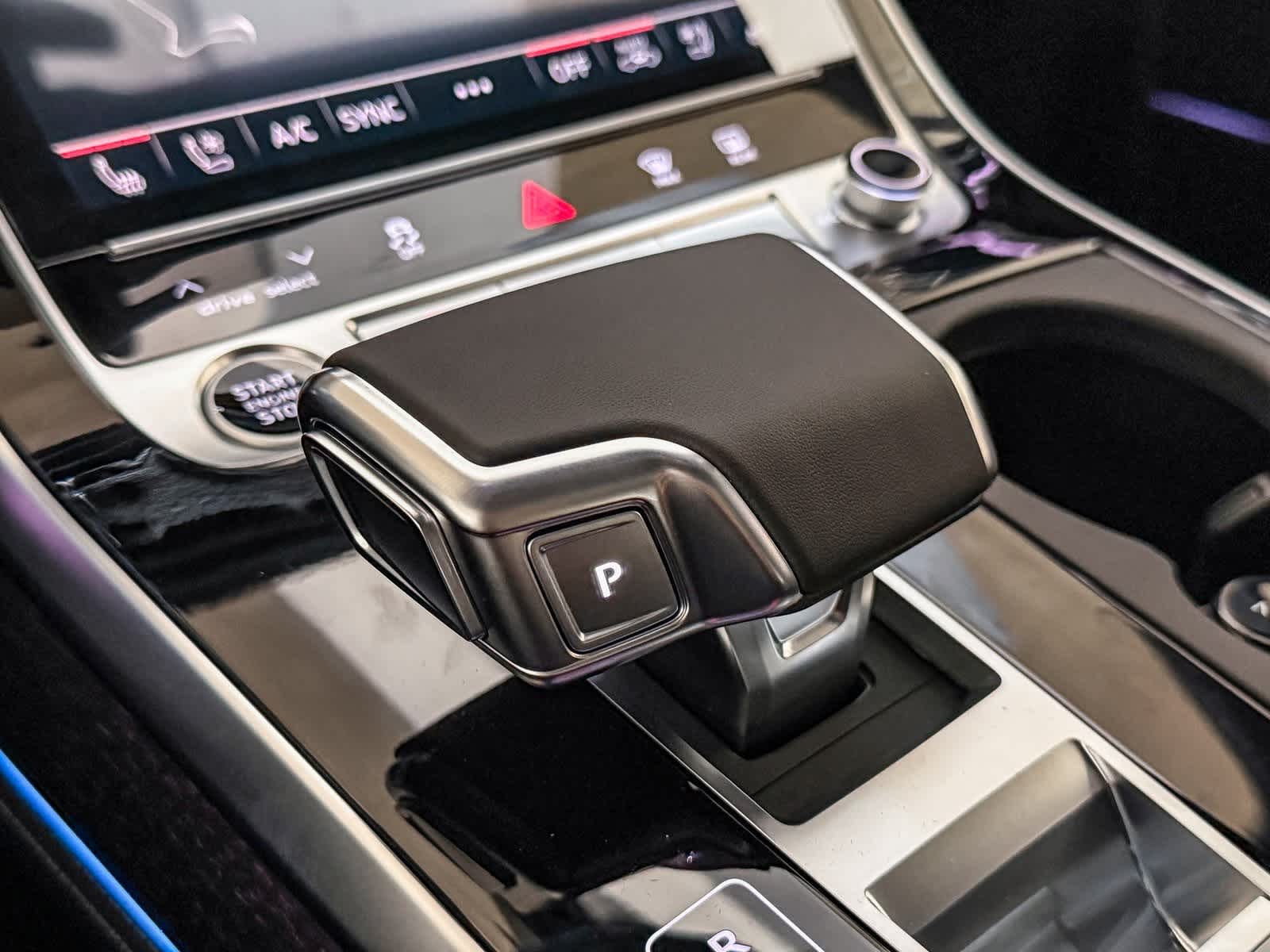 Thumbnail: 2026 Audi Q7 - 24