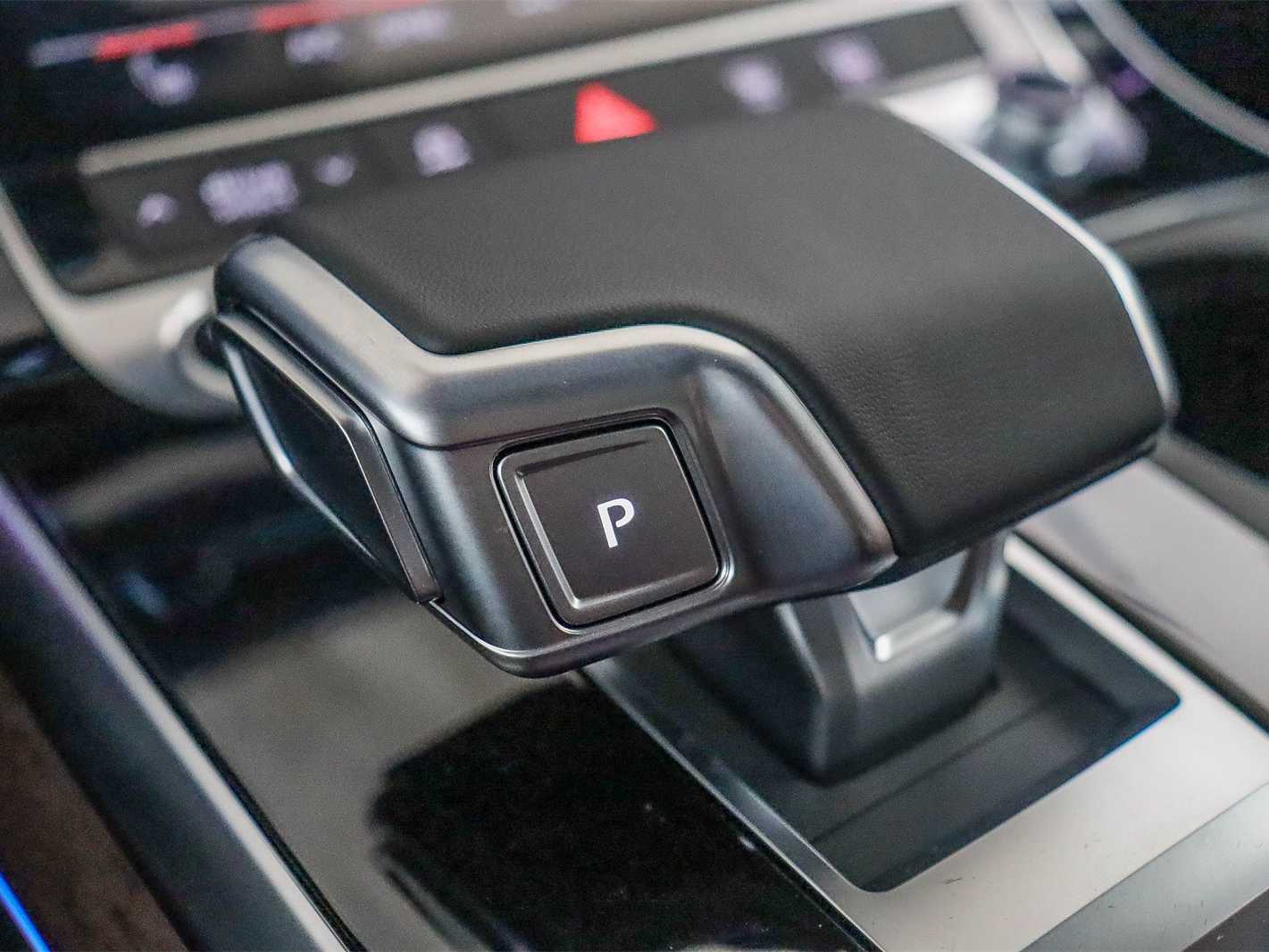 Thumbnail: 2026 Audi Q7 - 22