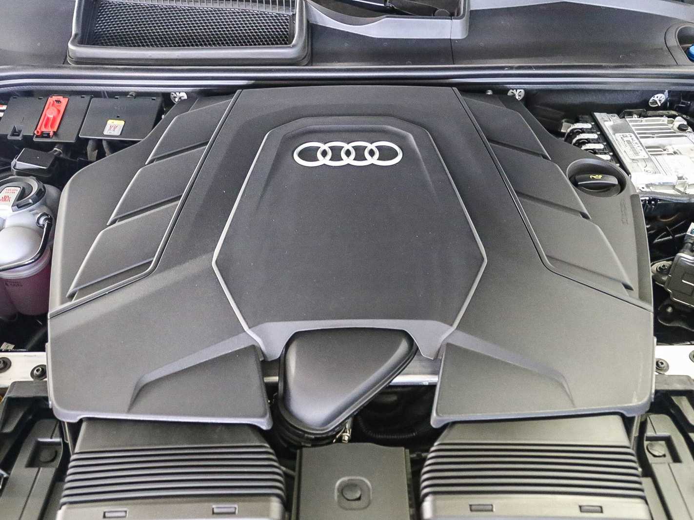 Thumbnail: 2026 Audi Q8 - 26