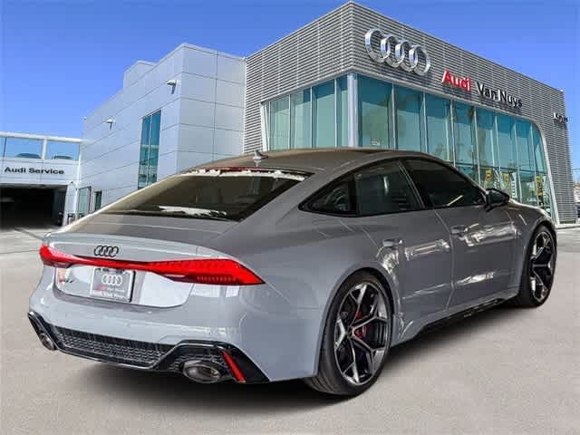 Thumbnail: 2025 Audi RS 7 - 4