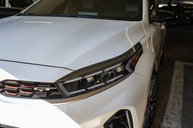 Thumbnail: 2023 Kia Forte - 8