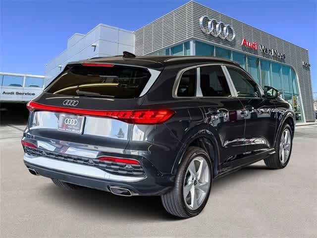 Thumbnail: 2025 Audi Q5 - 4
