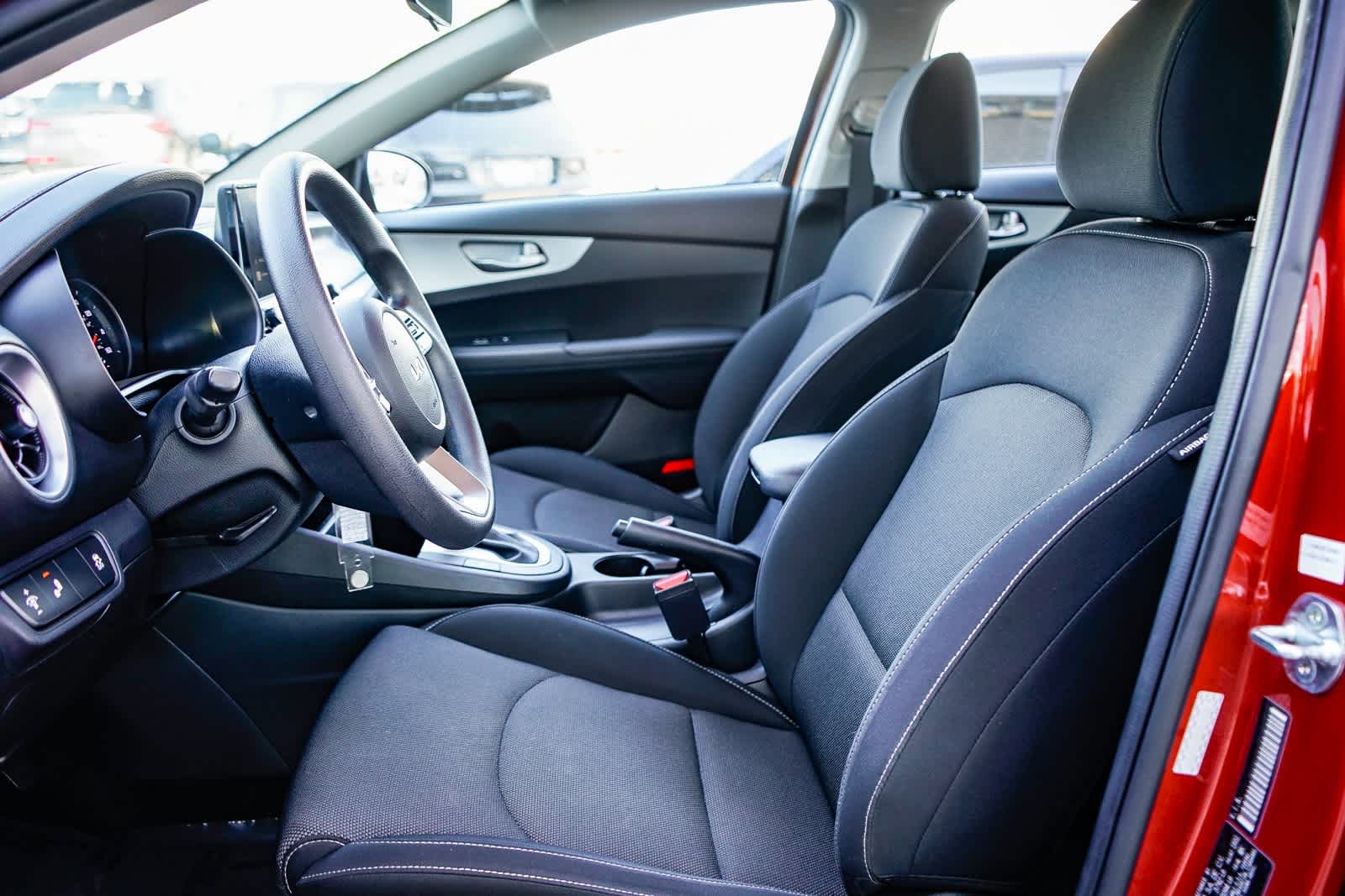 Thumbnail: 2023 Kia Forte - 16