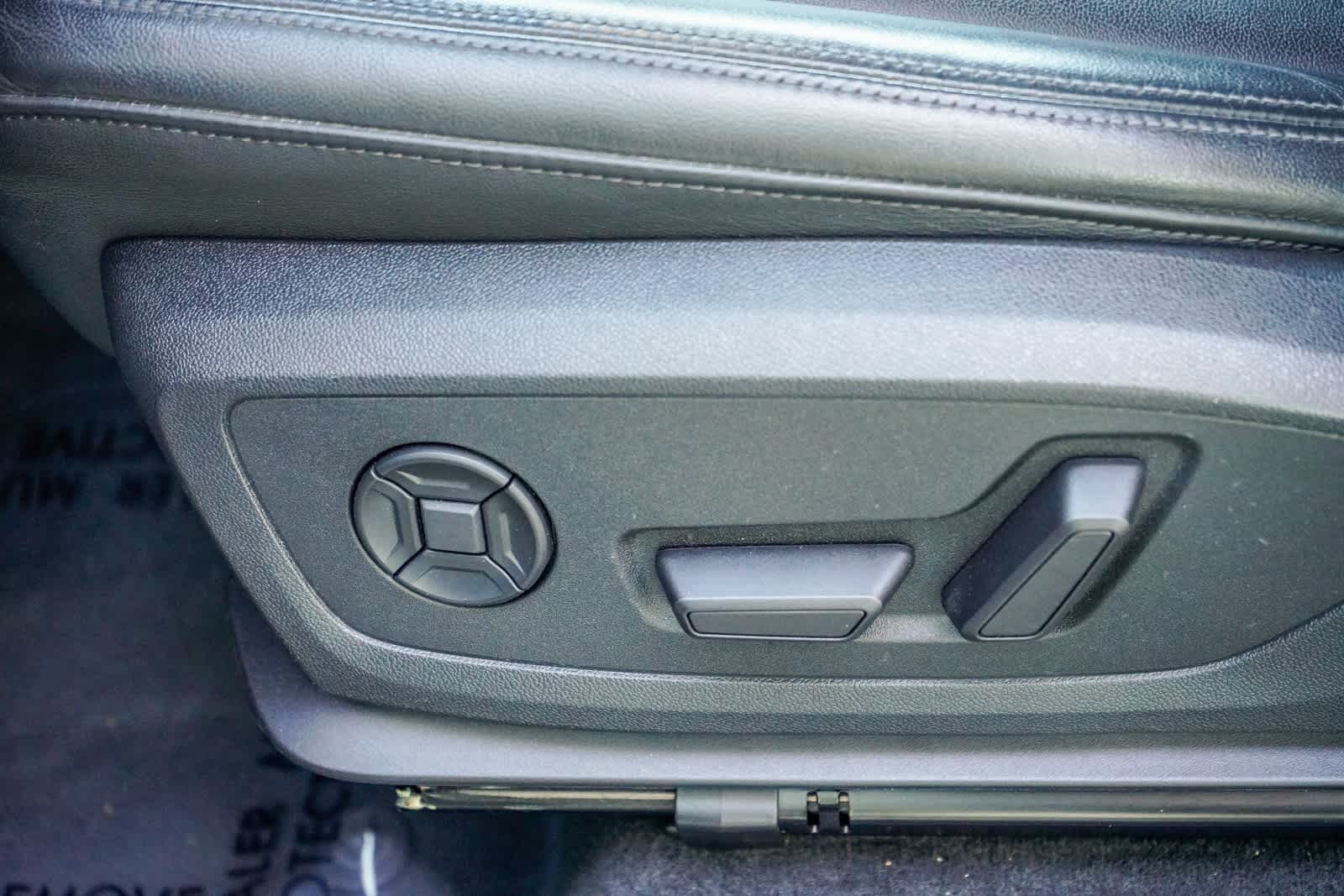 Thumbnail: 2023 Audi Q3 - 20