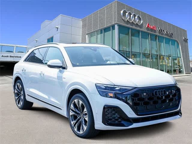 Thumbnail: 2025 Audi Q8 - 5