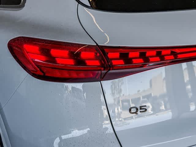 Thumbnail: 2025 Audi Q5 - 7