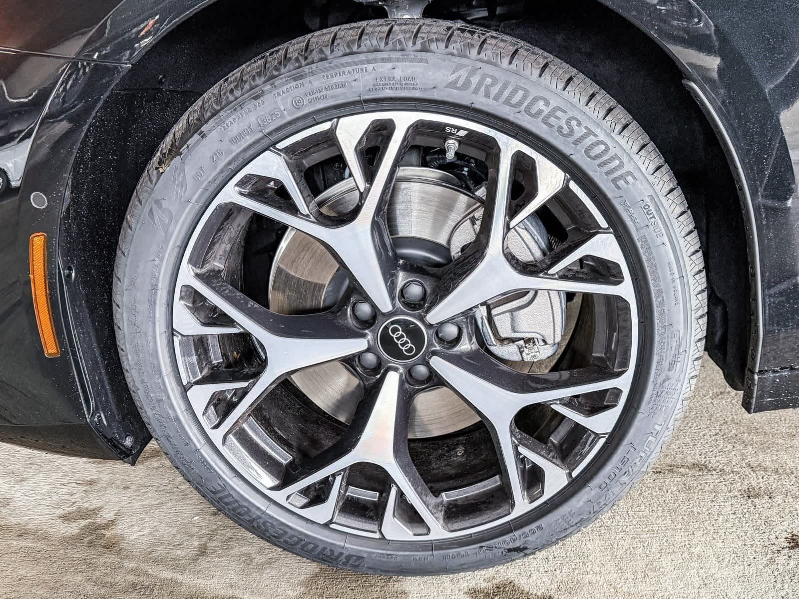 Thumbnail: 2026 Audi A6 - 9