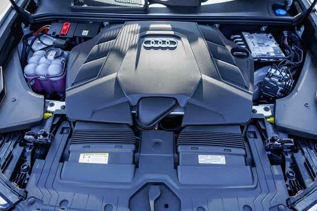 Thumbnail: 2025 Audi Q8 - 28