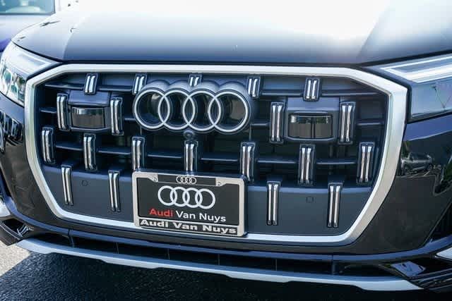 Thumbnail: 2025 Audi Q7 - 8