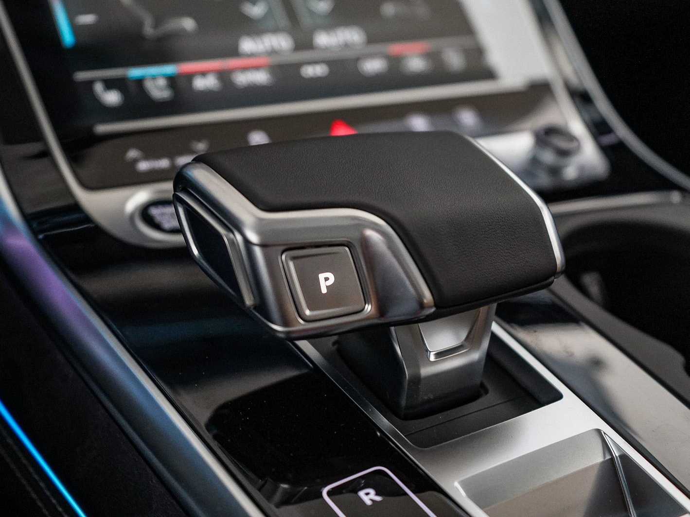 Thumbnail: 2026 Audi Q7 - 24