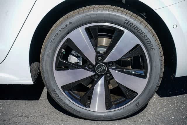 Thumbnail: 2025 Audi A5 - 10