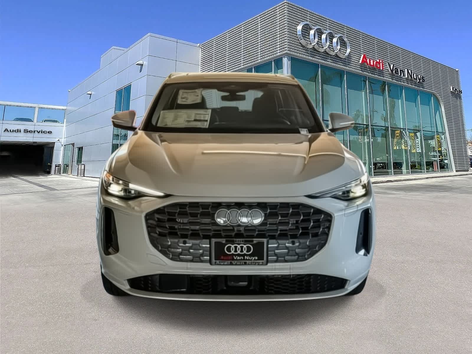 Thumbnail: 2025 Audi Q5 - 2