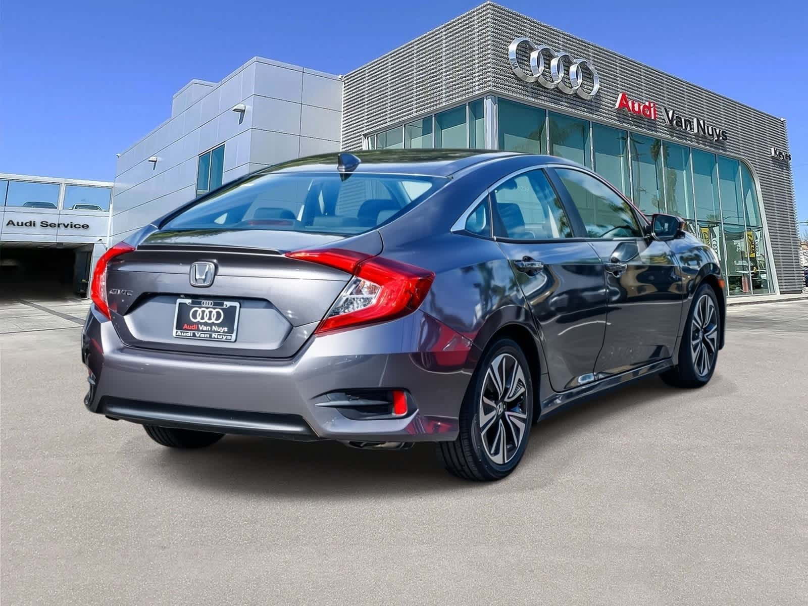 Thumbnail: 2018 Honda Civic - 4