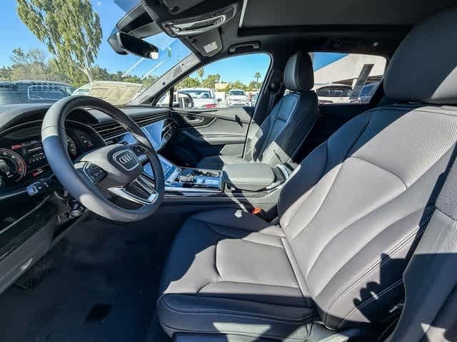 Thumbnail: 2025 Audi Q7 - 19