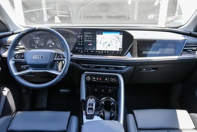 Thumbnail: 2025 Audi Q5 - 15