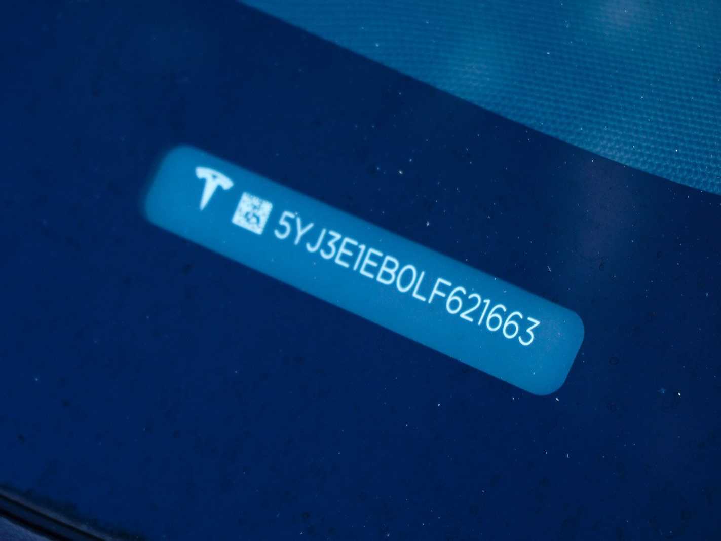 Thumbnail: 2020 Tesla Model 3 - 12