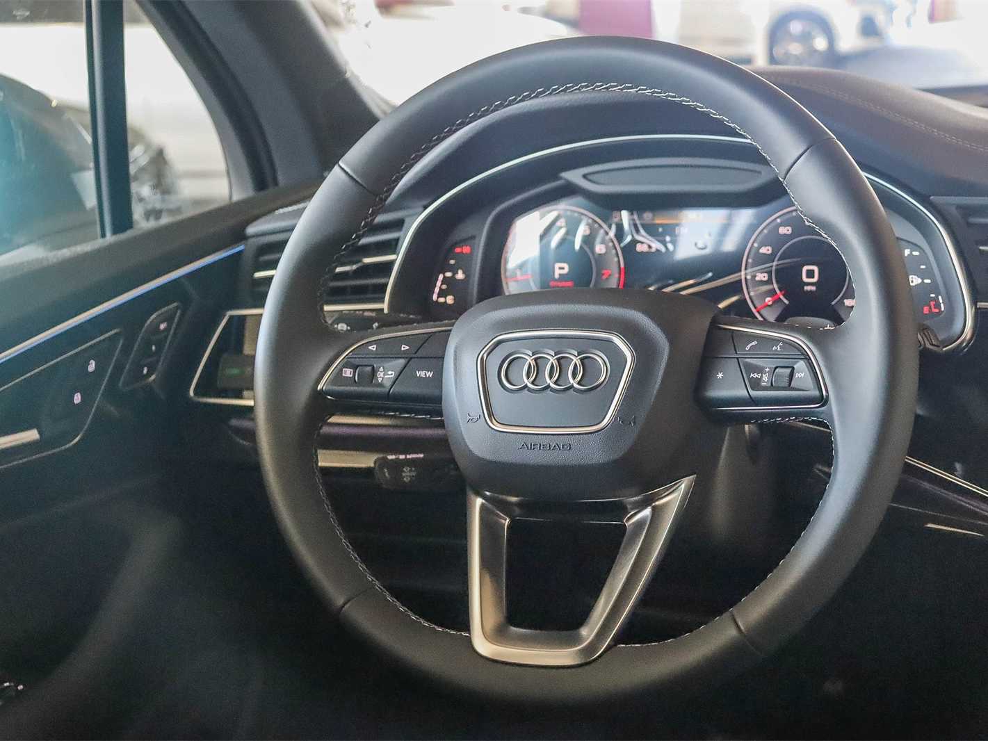 Thumbnail: 2026 Audi Q7 - 15