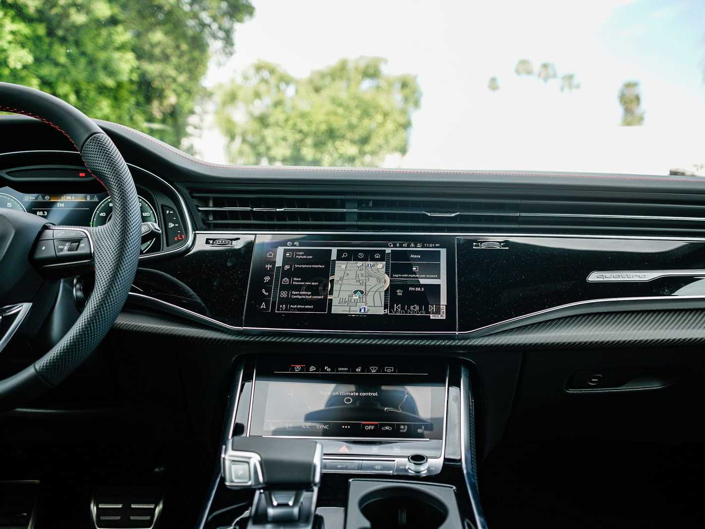 Thumbnail: 2026 Audi Q8 - 13