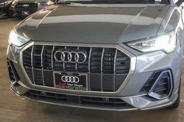 Thumbnail: 2025 Audi Q3 - 8