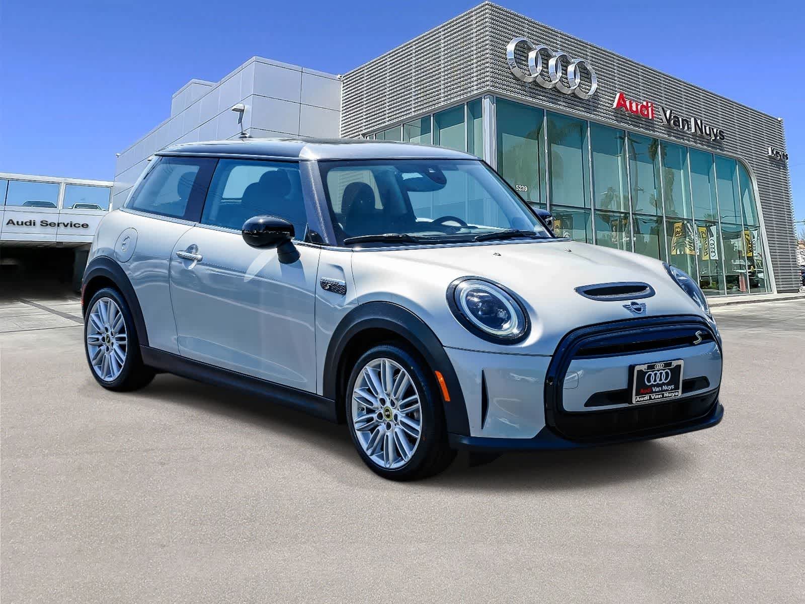 Thumbnail: 2023 MINI Cooper Hardtop - 5