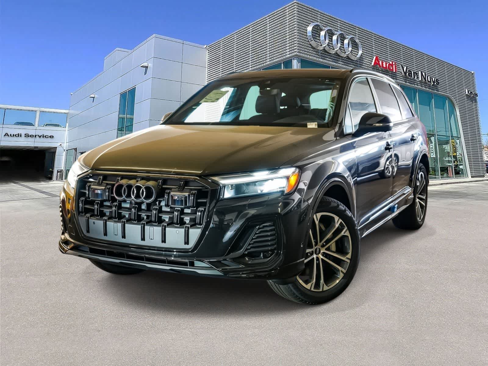 Thumbnail: 2026 Audi Q7 - 1