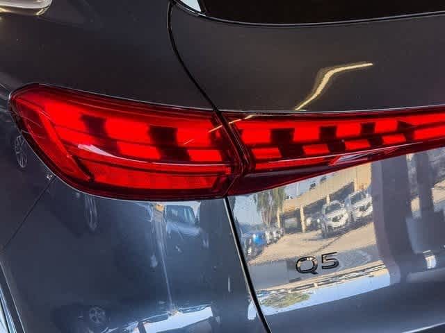 Thumbnail: 2025 Audi Q5 - 7