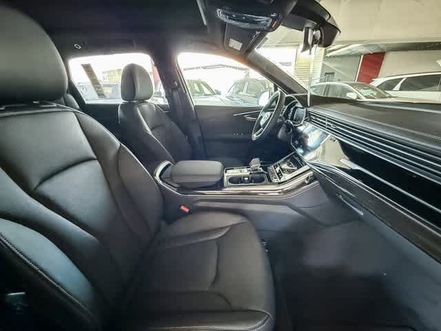 Thumbnail: 2025 Audi Q7 - 17