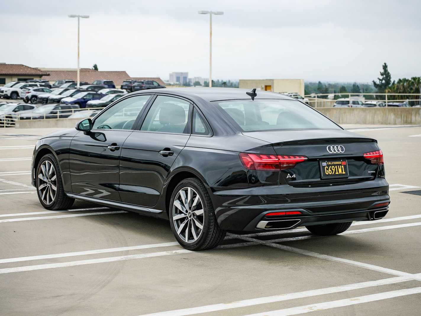 Thumbnail: 2023 Audi A4 - 2