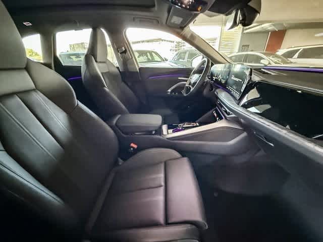 Thumbnail: 2025 Audi Q5 - 17