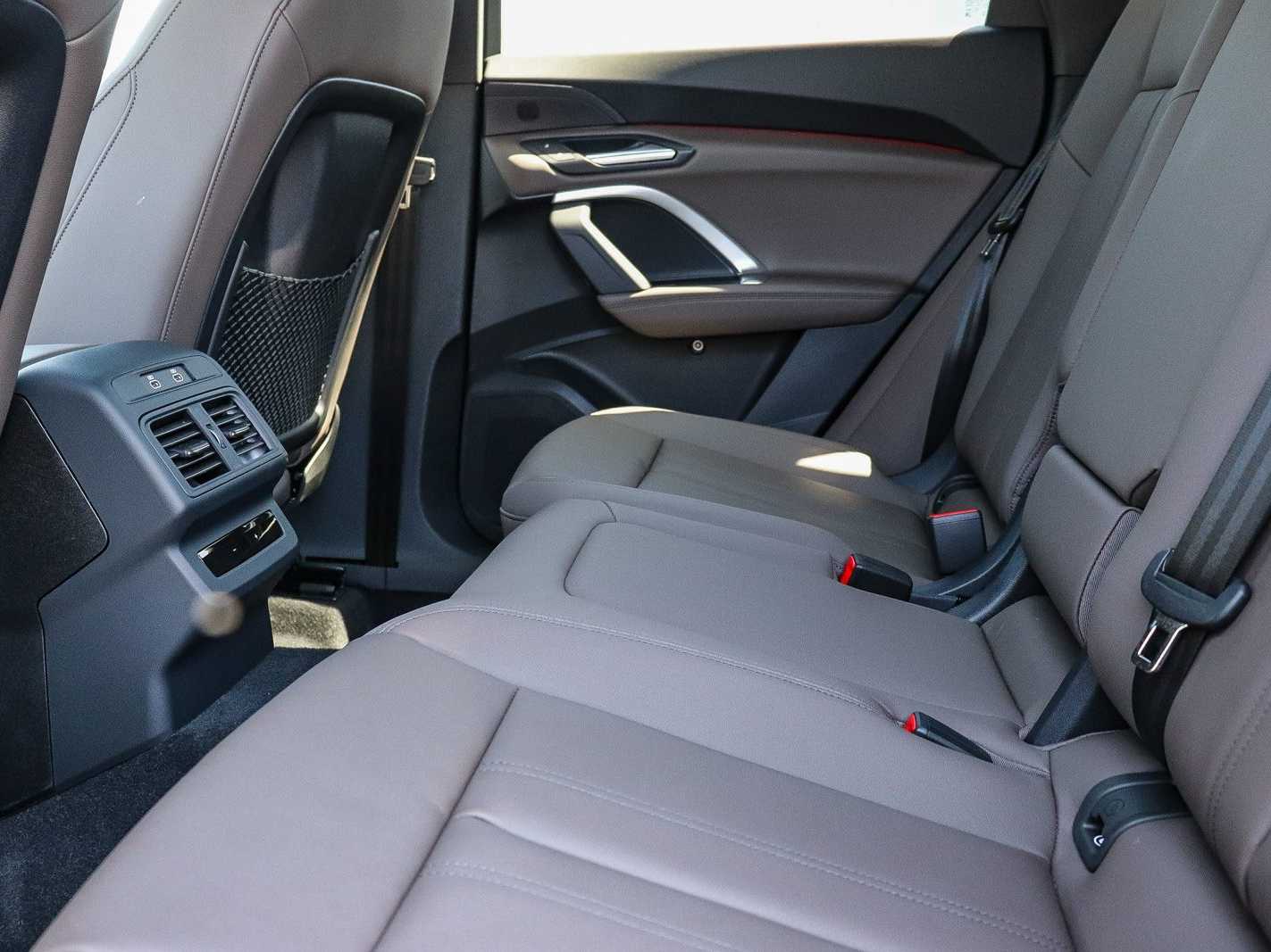 Thumbnail: 2026 Audi Q5 - 19