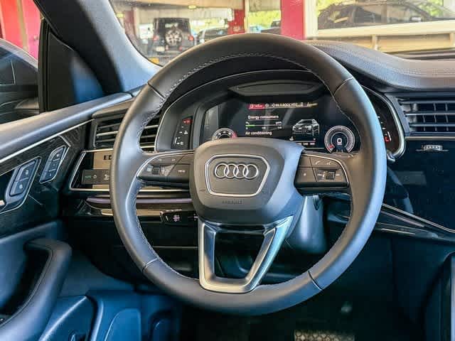 Thumbnail: 2025 Audi Q8 - 15