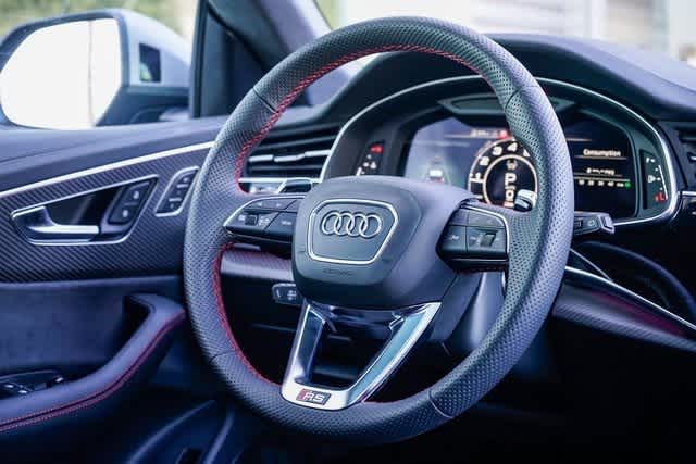 Thumbnail: 2025 Audi RS Q8 - 15