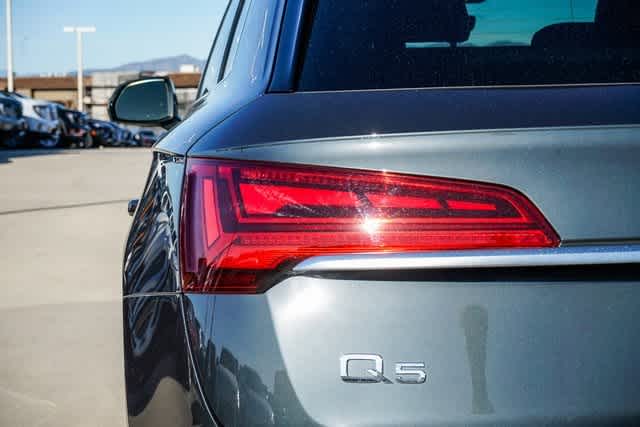 Thumbnail: 2022 Audi Q5 - 9