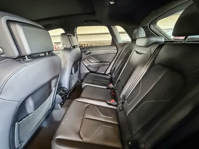 Thumbnail: 2025 Audi Q3 - 18