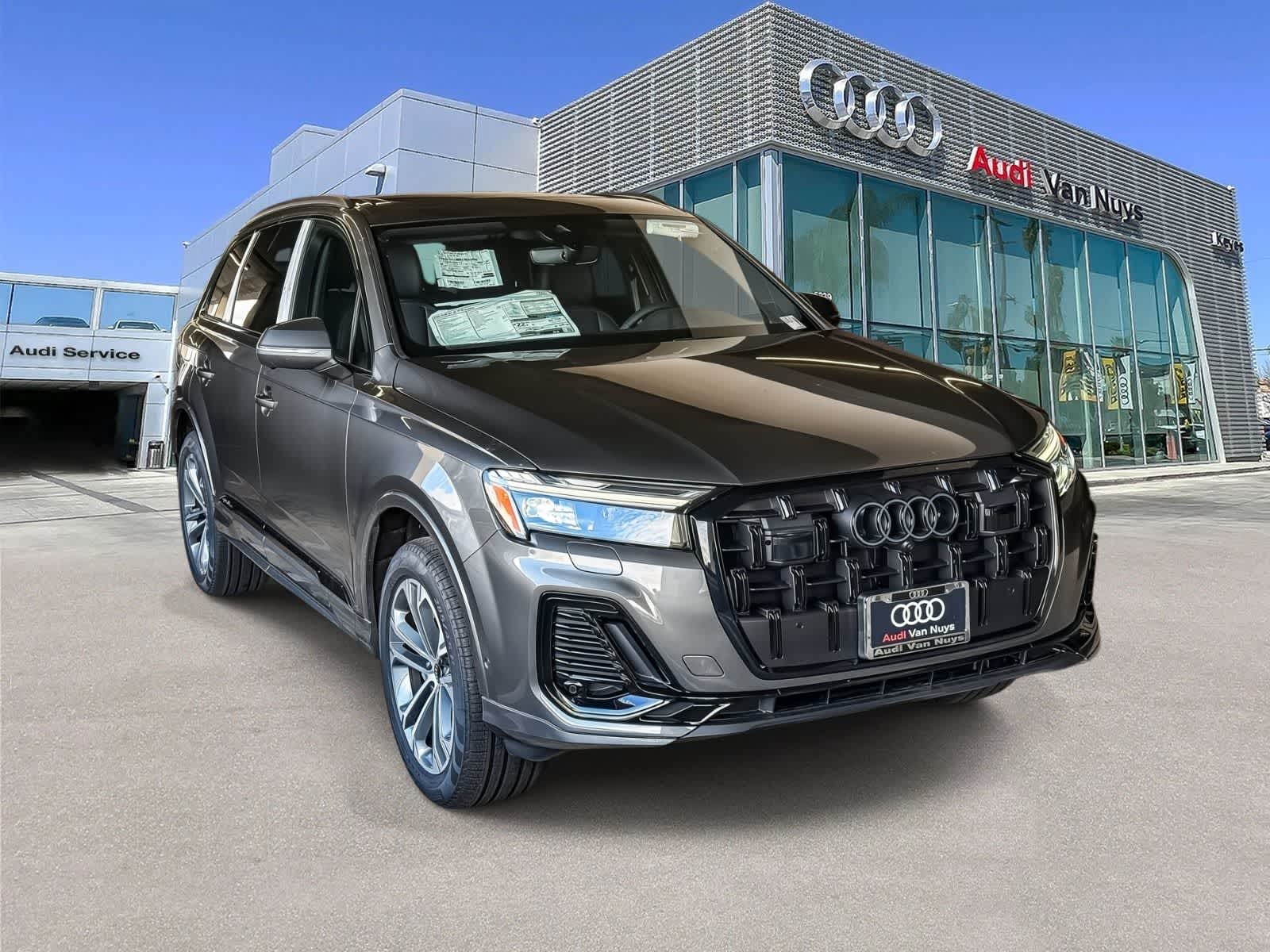 Thumbnail: 2026 Audi Q7 - 3