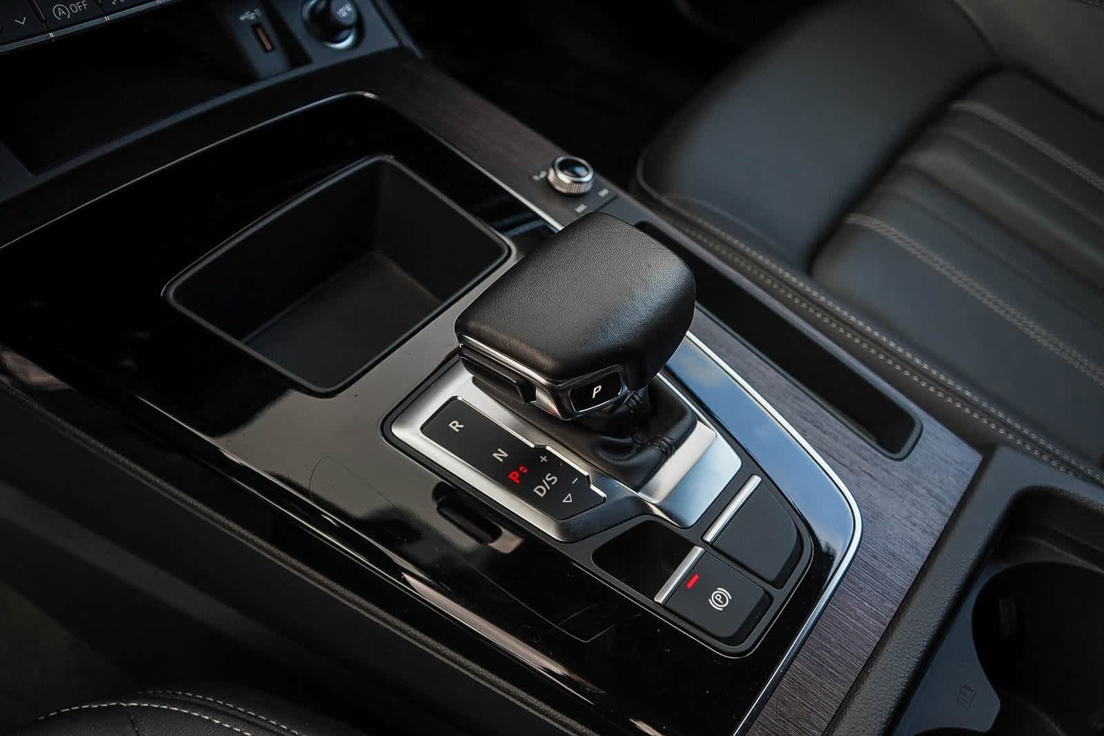 Thumbnail: 2023 Audi Q5 - 22